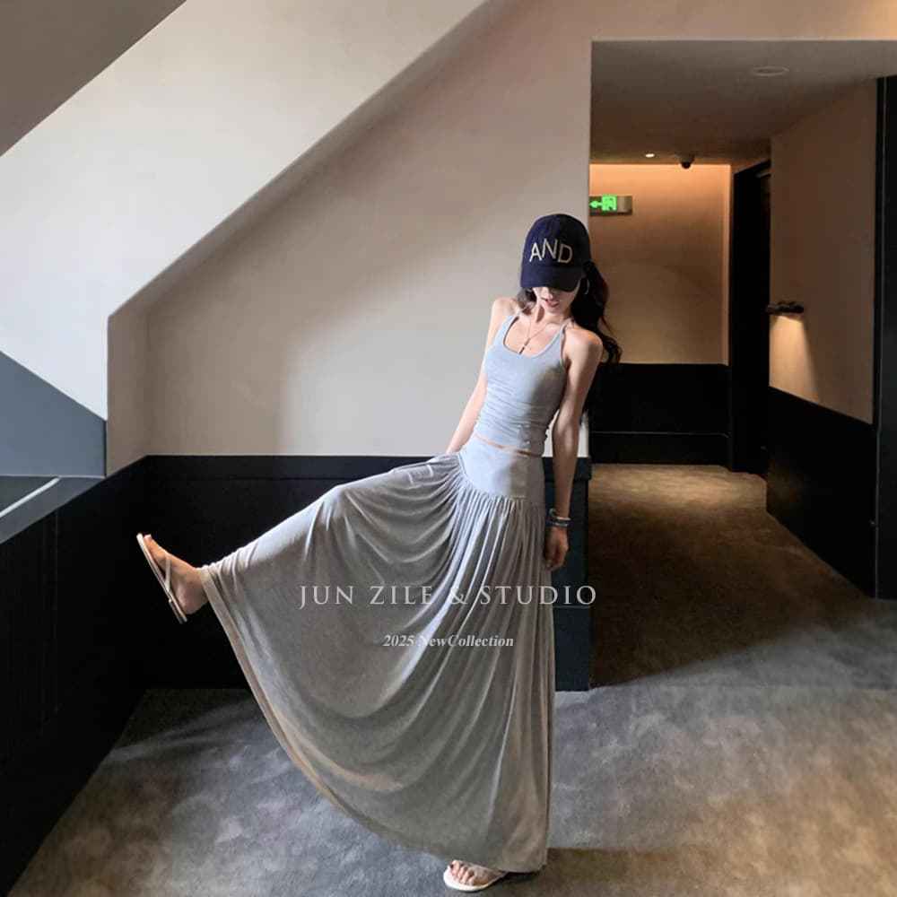 Suit skirt women's spring vacation style lazy long skirt skirt pure desire hollow camisole sleeveless top 5