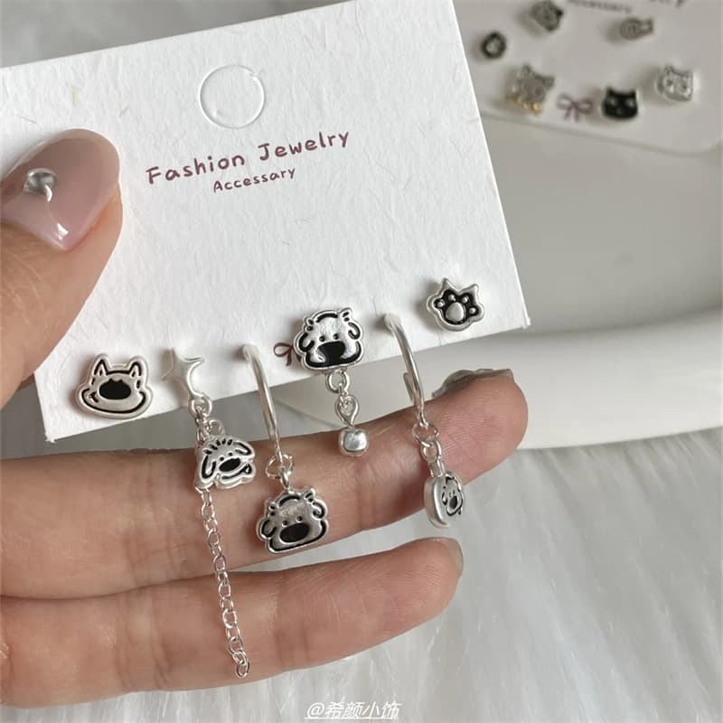Sweet and Cool Girl Dark Star Love Stud Earring Set Niche Design Cold Style Exquisite Small Earrings 5