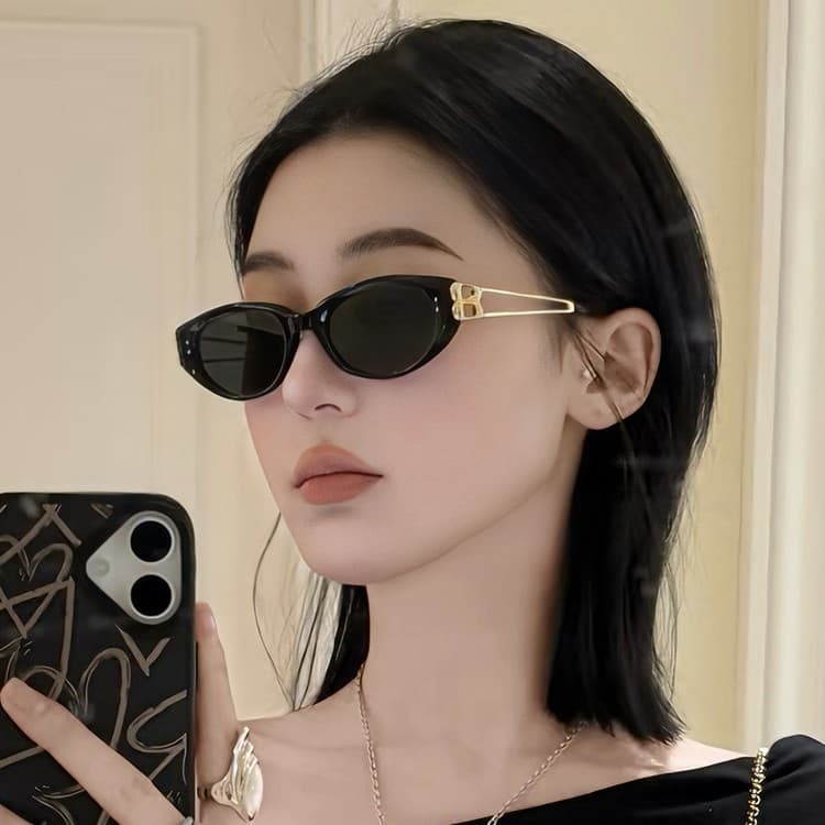 Jennie's same style 2025 new metal leg cat-eye sunglasses women's high-end fashion polarized sunglasses trend 2