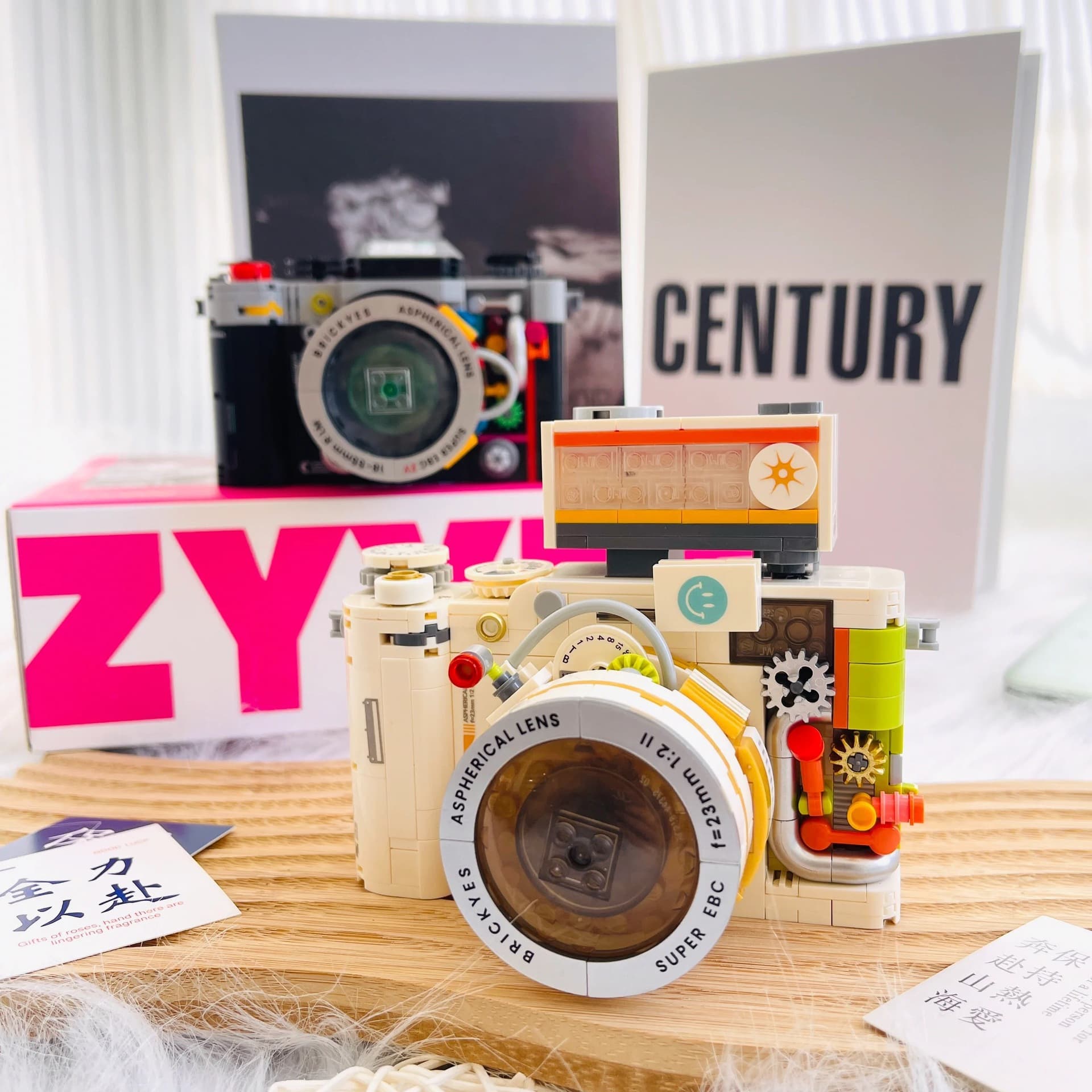 Compatible with LEGO mechanical double retro camera assembly handmade figures children's toys model ornaments gifts 3