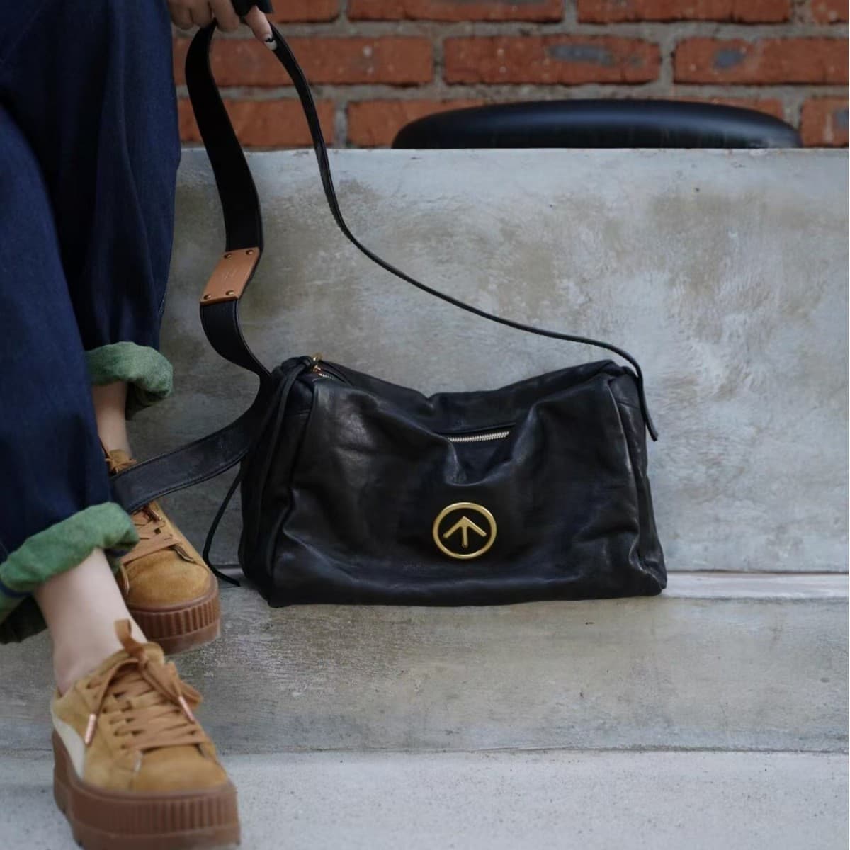 GROT personal black stone bag classic pillow bag large capacity single shoulder Boston crossbody soft bag commuter arrow bag 3