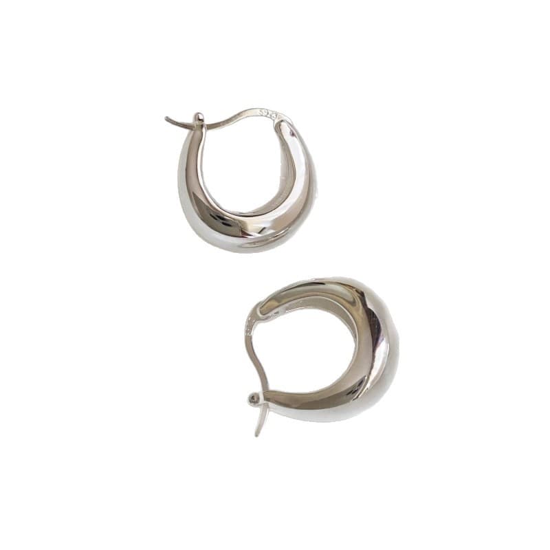 Maisi Cartoon Body S925 Sterling Silver Crescent Basic Versatile Earrings Women's Extremely Simple and Cold Style Earrings 6