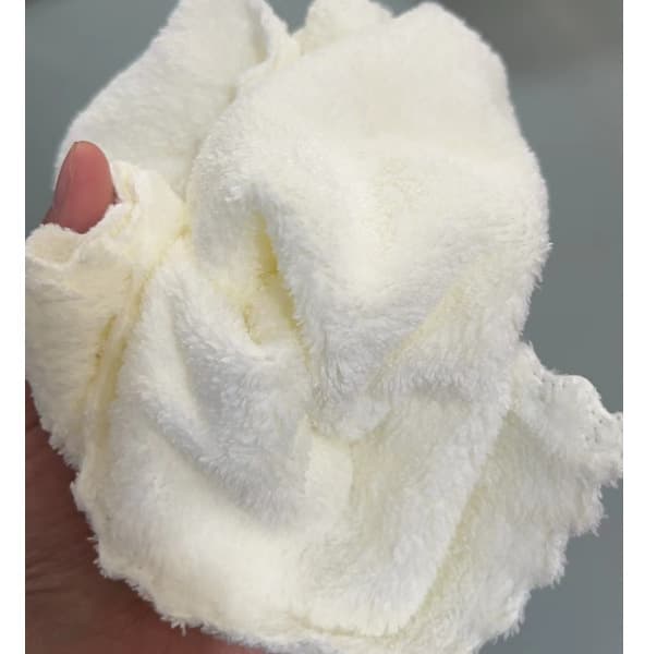 Manufacturer delivers fast-acting car paint, crystallized nanocrystal spray, car body film waxing agent, car wax 7