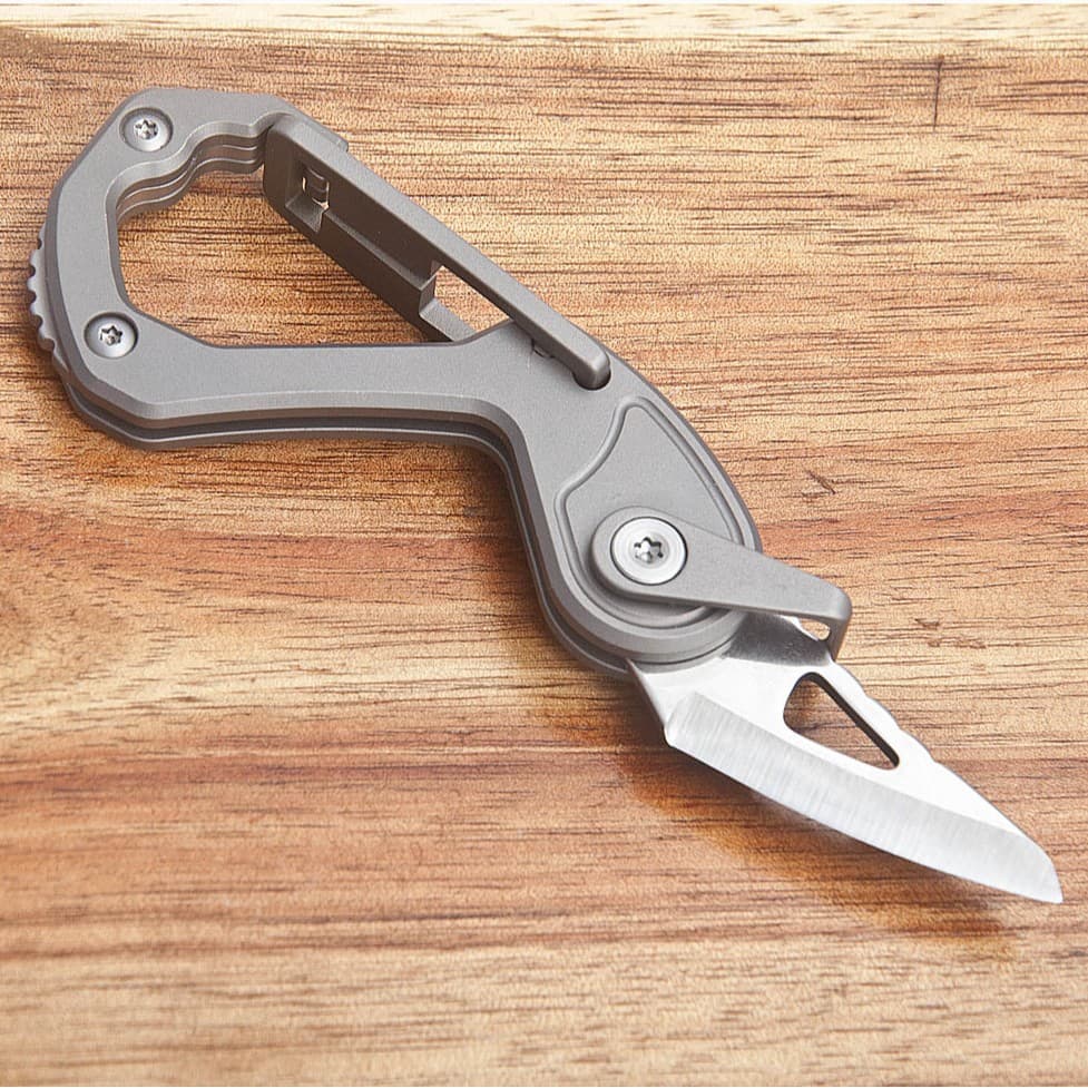 Outdoor convenient steel blade titanium alloy keychain folding knife express delivery artifact multi-functional tool stainless steel 3