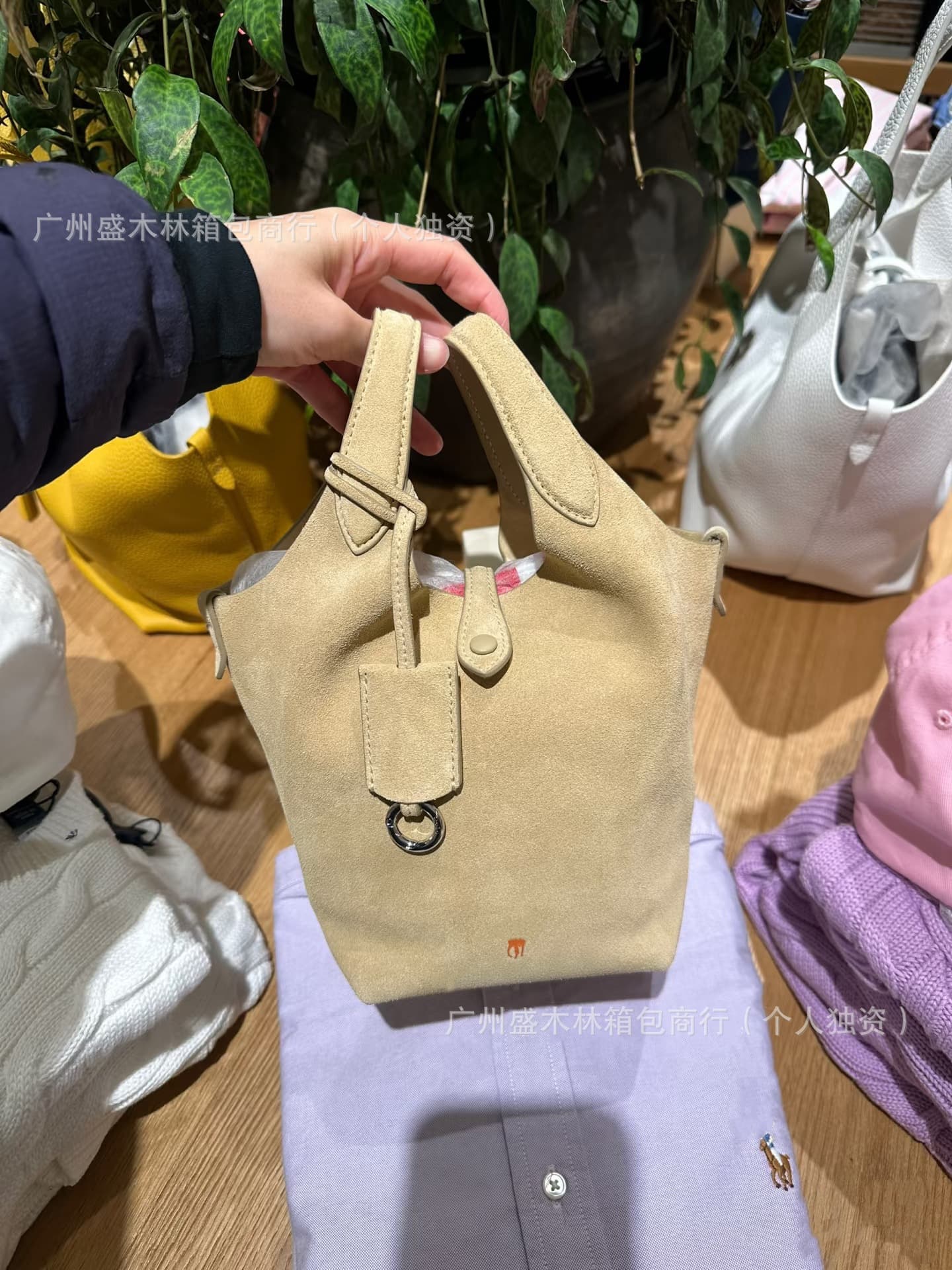 Cross-border 2025 Raff Vegetable Basket Old Money Style Bucket Bag First-layer Cowhide Handheld Shoulder Crossbody Women's Bag [Version] 9