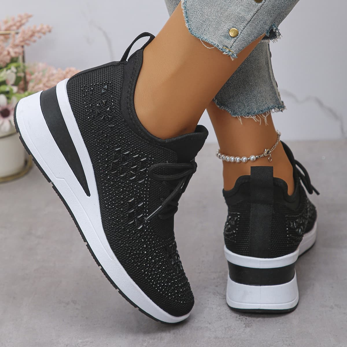 Cross-border rhinestone lace-up women's casual shoes low-cut sports fashion style foreign trade wholesale daily commuting suitable for comfort 5