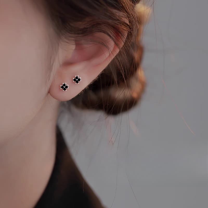 925 silver needle black flower earrings for women, small and pierced earrings, elegant earrings, simple and elegant earrings 3