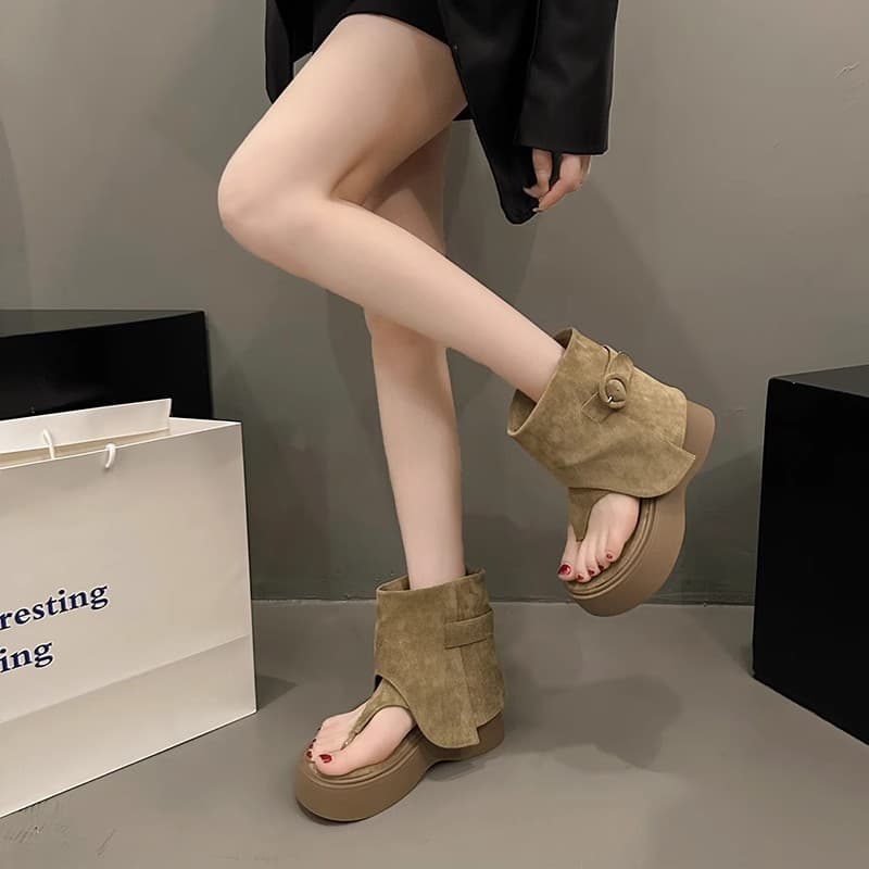 Flip-toe sandals women's new summer style 2025 suede niche design thick-soled sandals retro women's shoes 5