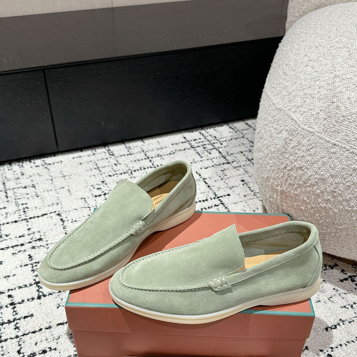 Men's luxury loafers, slip-ons, casual flat shoes, high-end quality foreign trade genuine leather shoes 9
