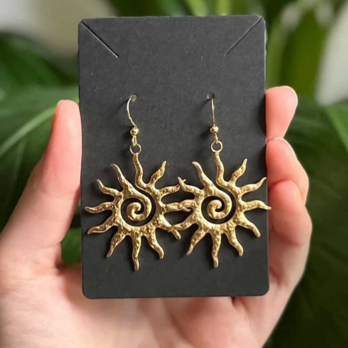 Stainless steel sun earrings gold lightweight earrings bohemian starlight sun and moon aesthetic earrings wholesale 1