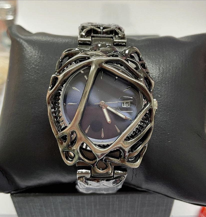 Carefully selected niche original alabaster style retro y2k high-end men's watch special-shaped claw bead mesh watch 7