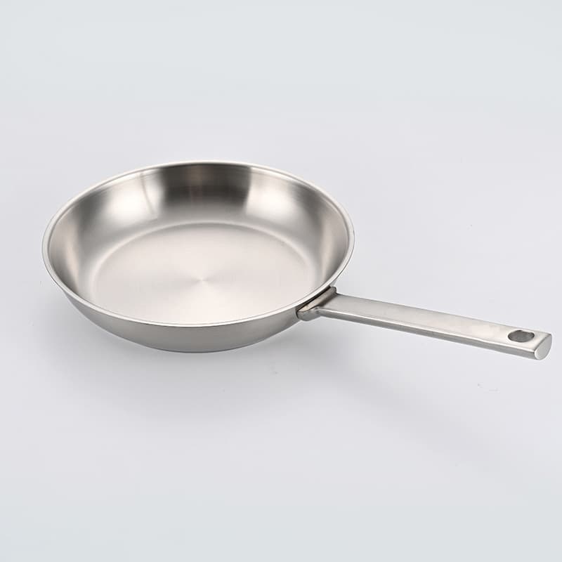 304 stainless steel pot set, household large-capacity soup pot, non-stick pan, outdoor picnic tableware set 10