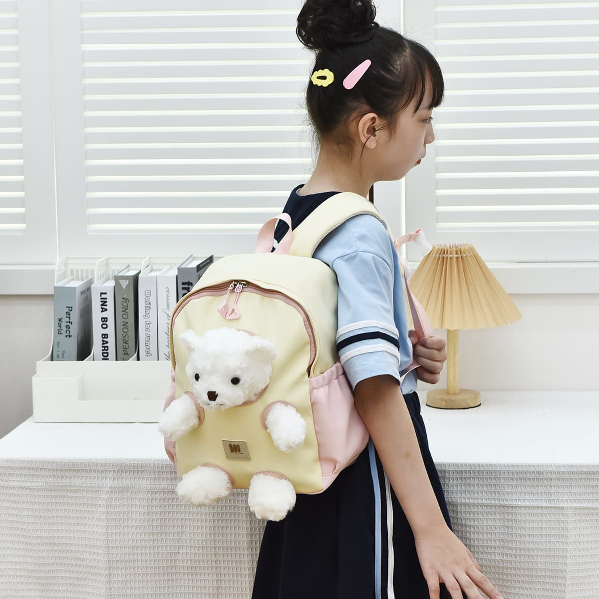 Kindergarten Baby School Bag New Casual Lightweight Children's Backpack 3-6 Years Old Boys and Girls Cute Bear Backpack 4