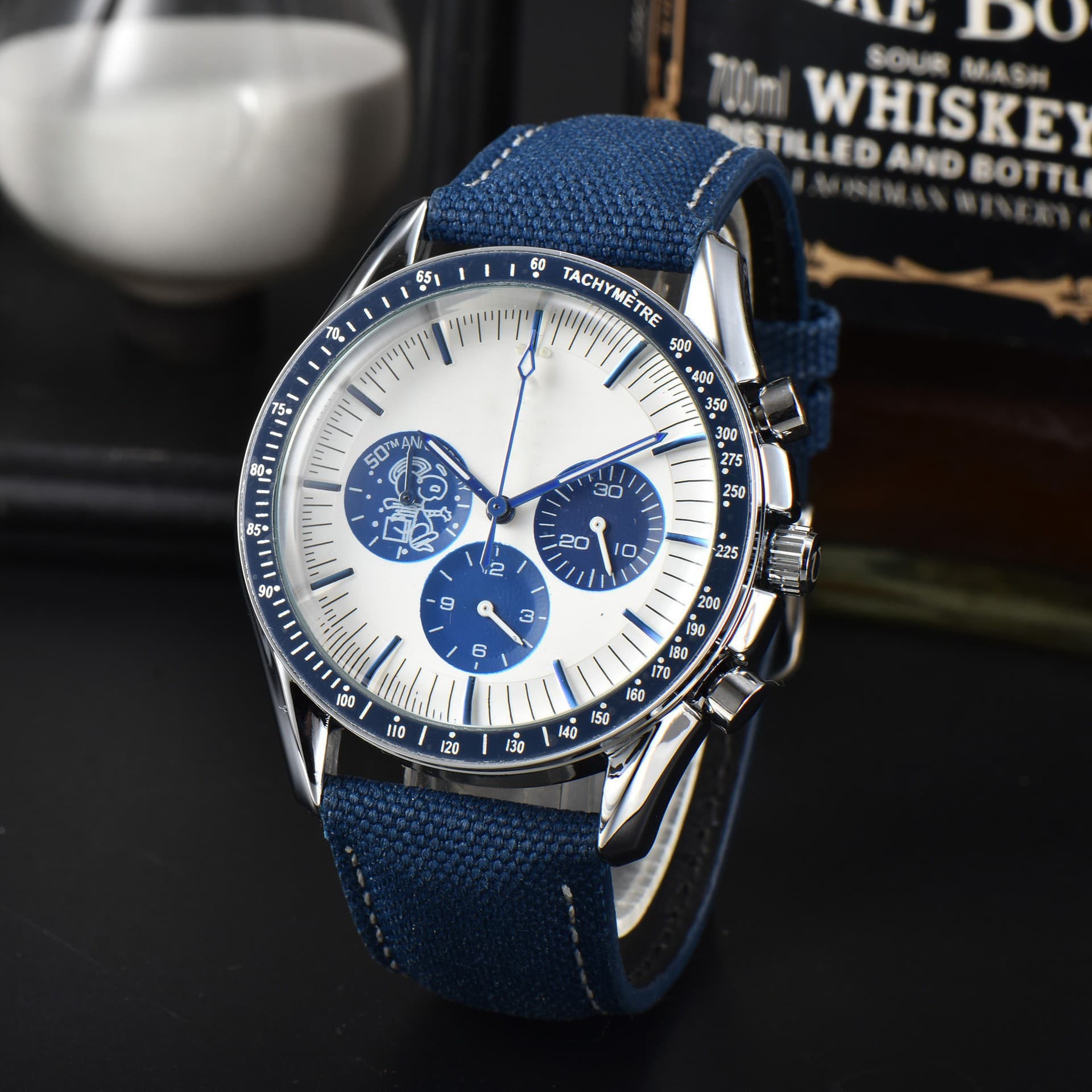 Foreign trade cross-border e-commerce watches Fashionable European fashion men's quartz business trend calendar casual watch 1