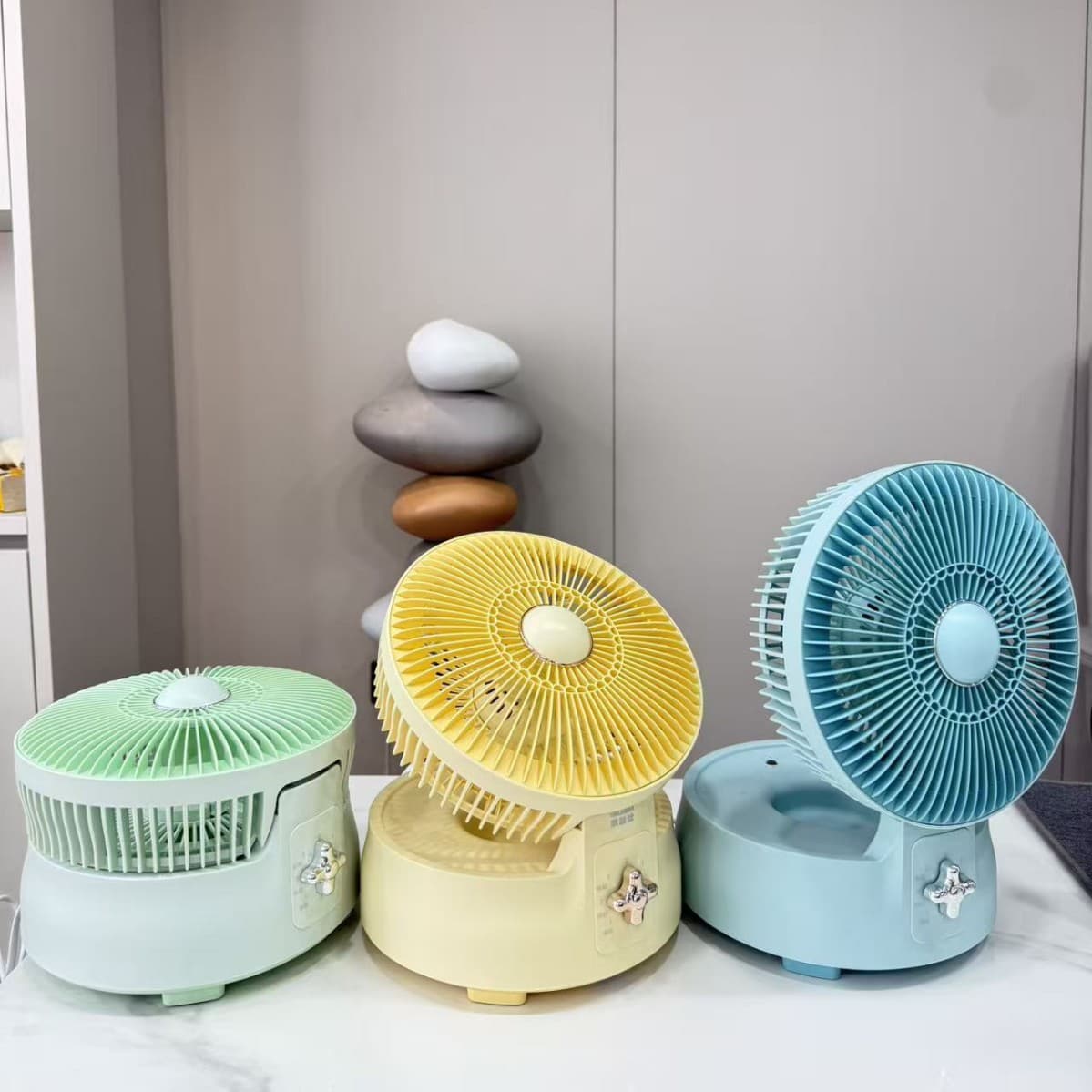 Desktop fan silent office mosquito repellent rechargeable small dormitory home high wind super long battery life 5