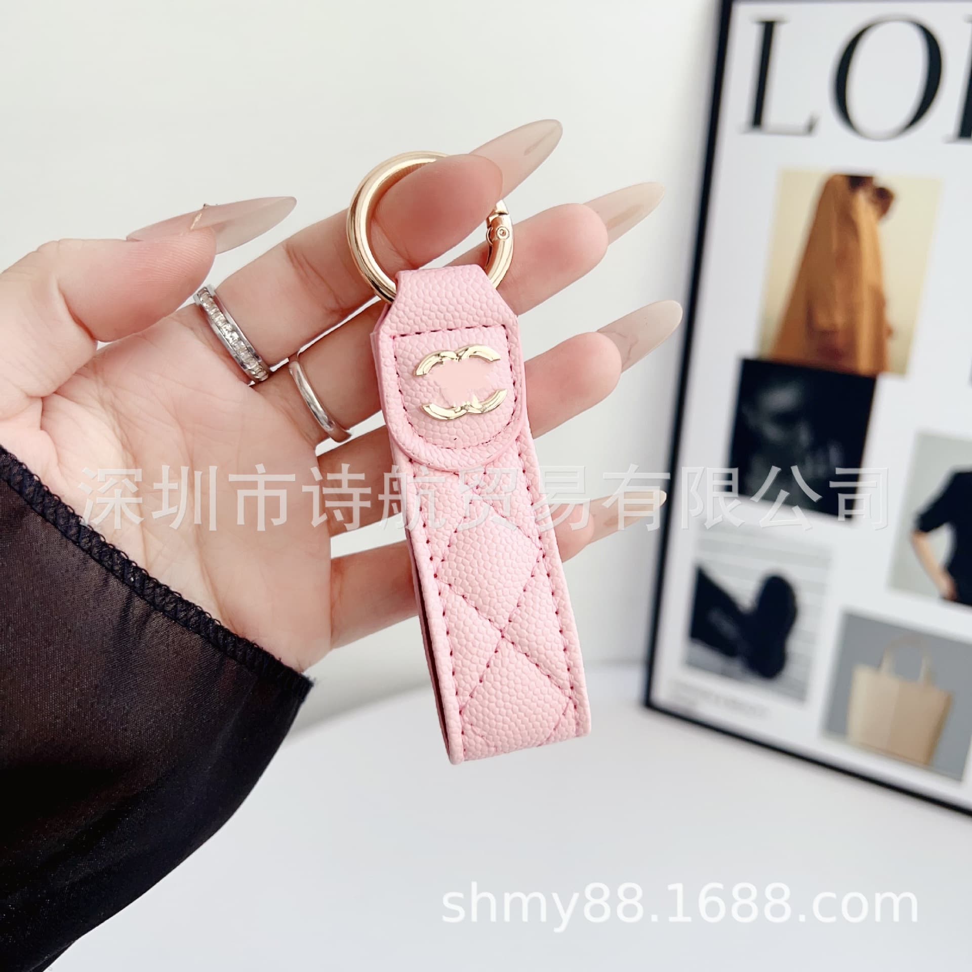 2025 Hot Luxury Trendy Keychain Pendant Foreign Trade Classic European and American Fashion Brand Bag Pendant Car Keychain 9