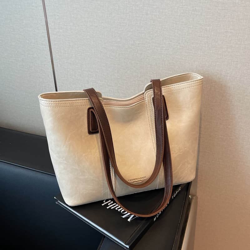 Large Capacity Women's Shoulder Bag 2025 New Fashion Work Commuting Trendy Handbag Large Bag Trendy Tote Bag 7