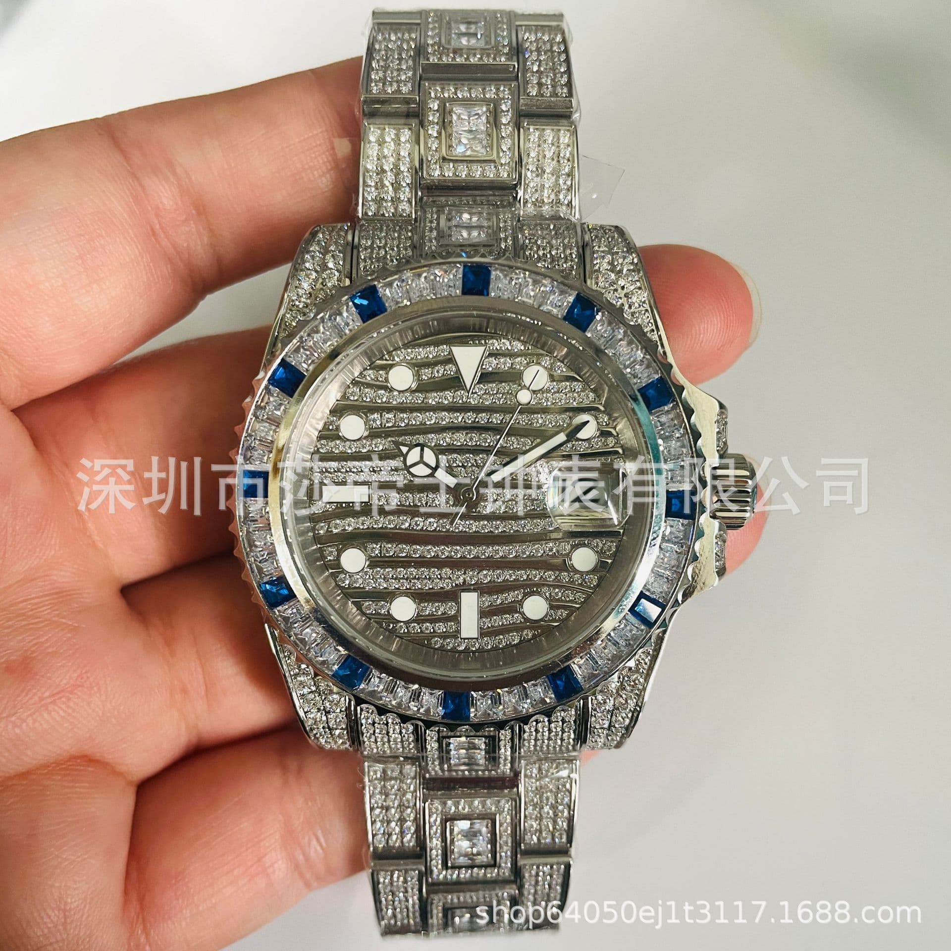 European and American fashion analog sports watch zircon luxury round stainless steel luminous calendar gift for men and women 3