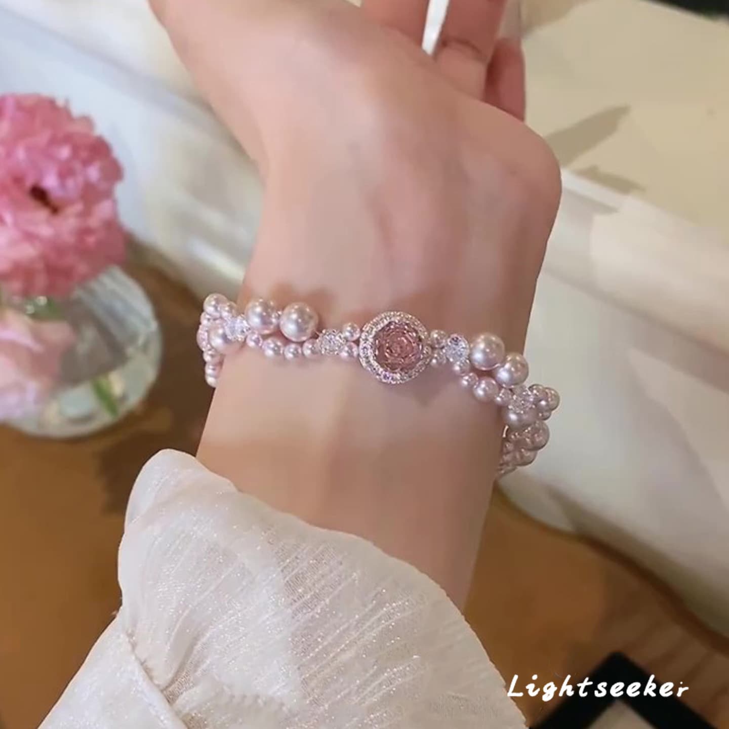 French style sparkling pink rose diamond pearl bracelet for women, sweet, fashionable, exquisite and high-value hand jewelry 4