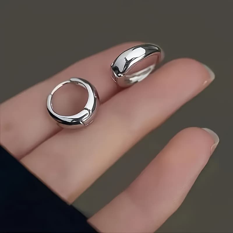 Cross-border fashion drop-shaped glossy earrings, cool style circle earrings, minimalist niche design, high-end ear jewelry 5