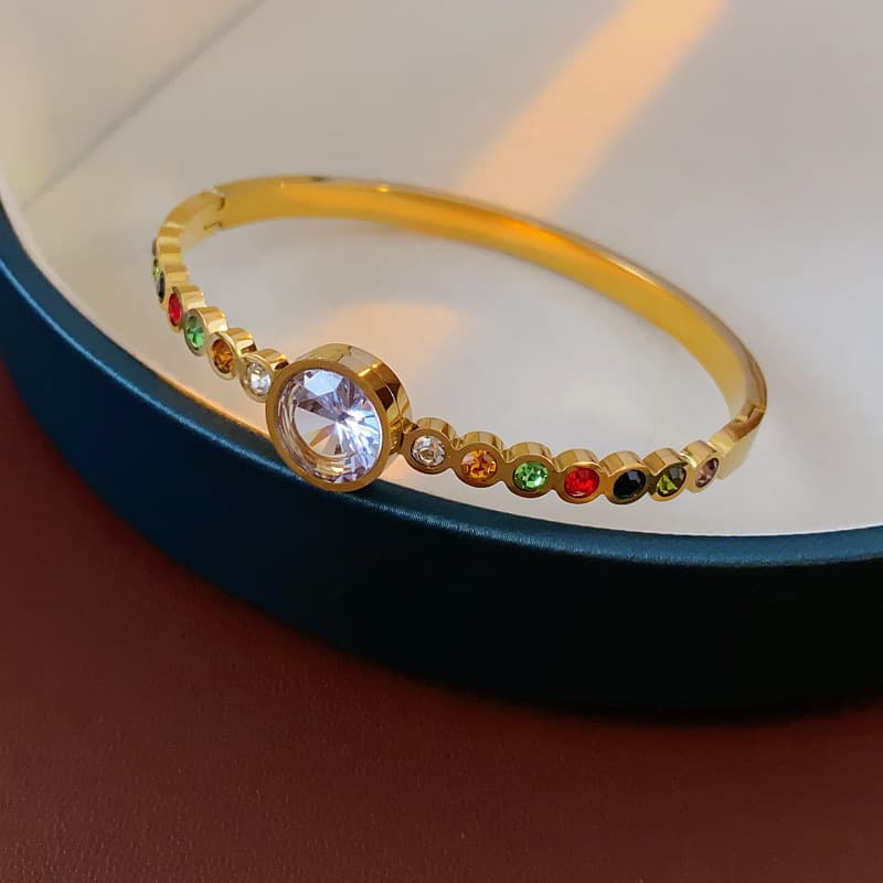 Light luxury flower spliced ​​zircon bracelet bracelet niche high-end fashion bracelet commuting unique design jewelry for women 5