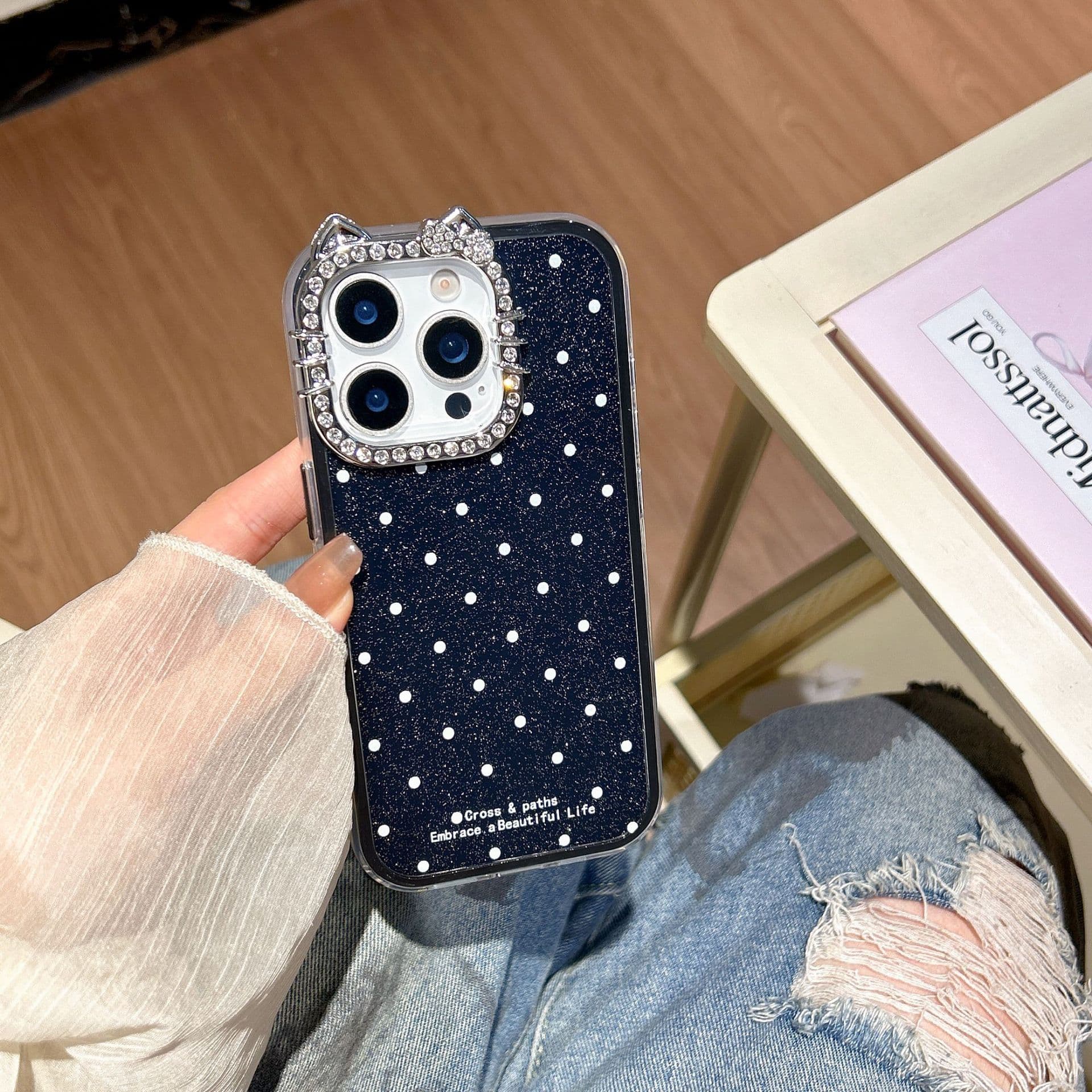 Internet celebrity high-looking polka dot suitable for iPhone17 mobile phone case 14 Apple 15 promax advanced 13 anti-fall 15 women 10