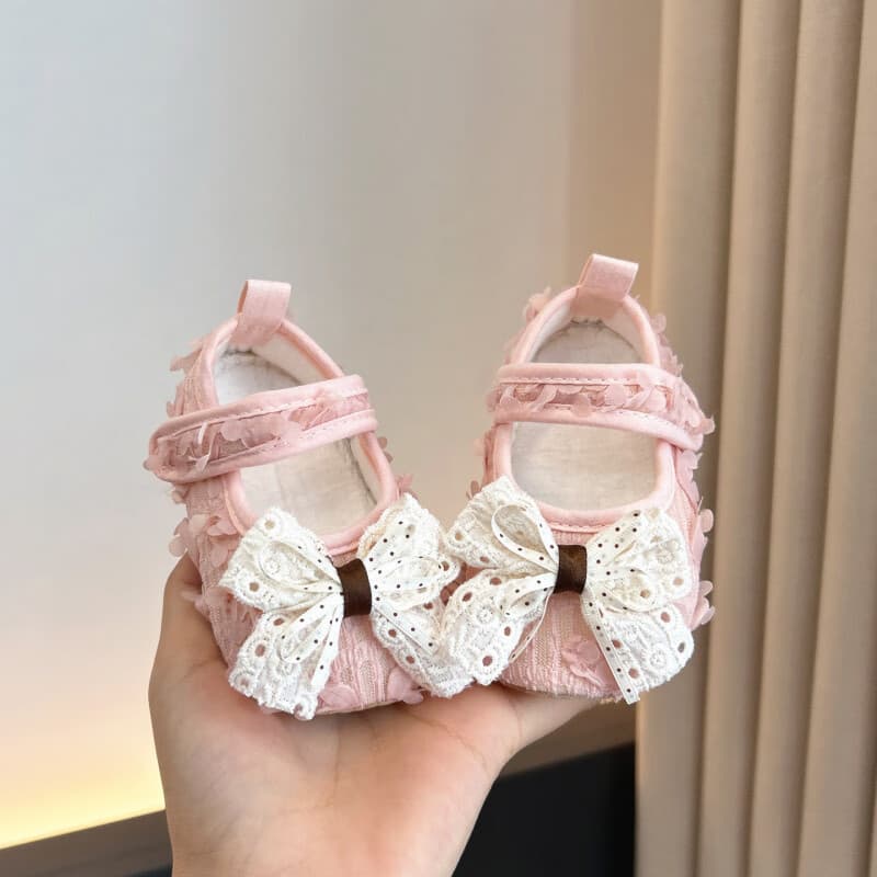Spring and autumn baby shoes for baby girls 0 to 1 years old, soft-soled shoes, princess shoes, toddler shoes, 100-day-old cloth shoes, non-falling shoes 8