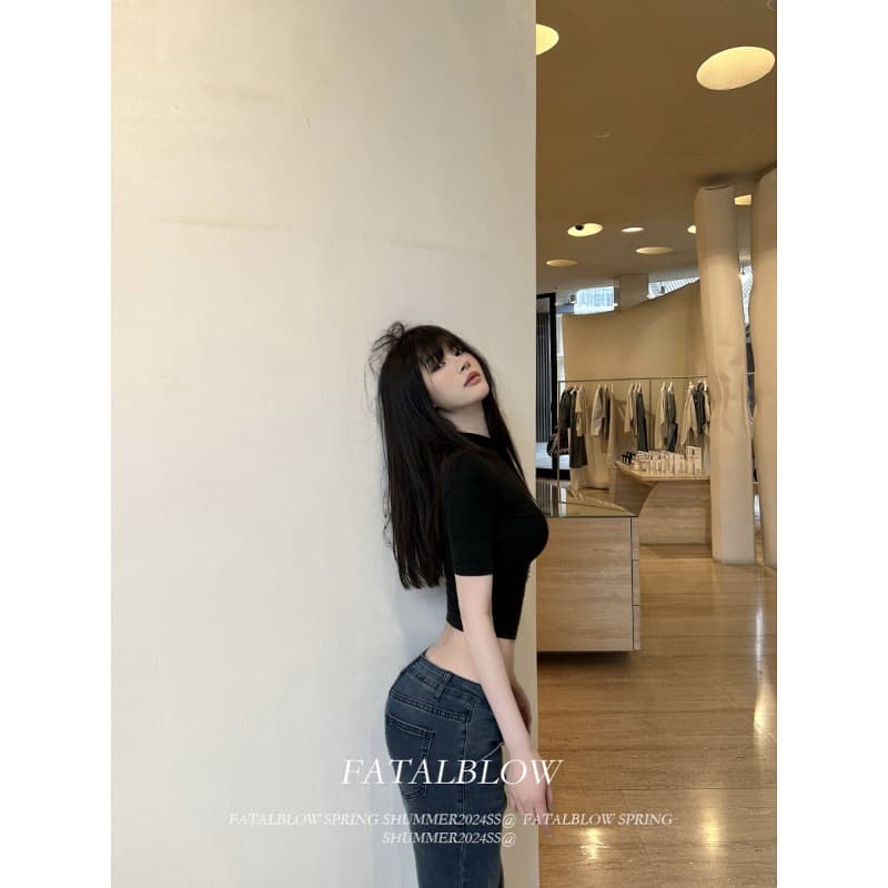 Sexy hot girl black mid-sleeve T-shirt women's summer pure lust style slim short tight right shoulder short-sleeved top 3