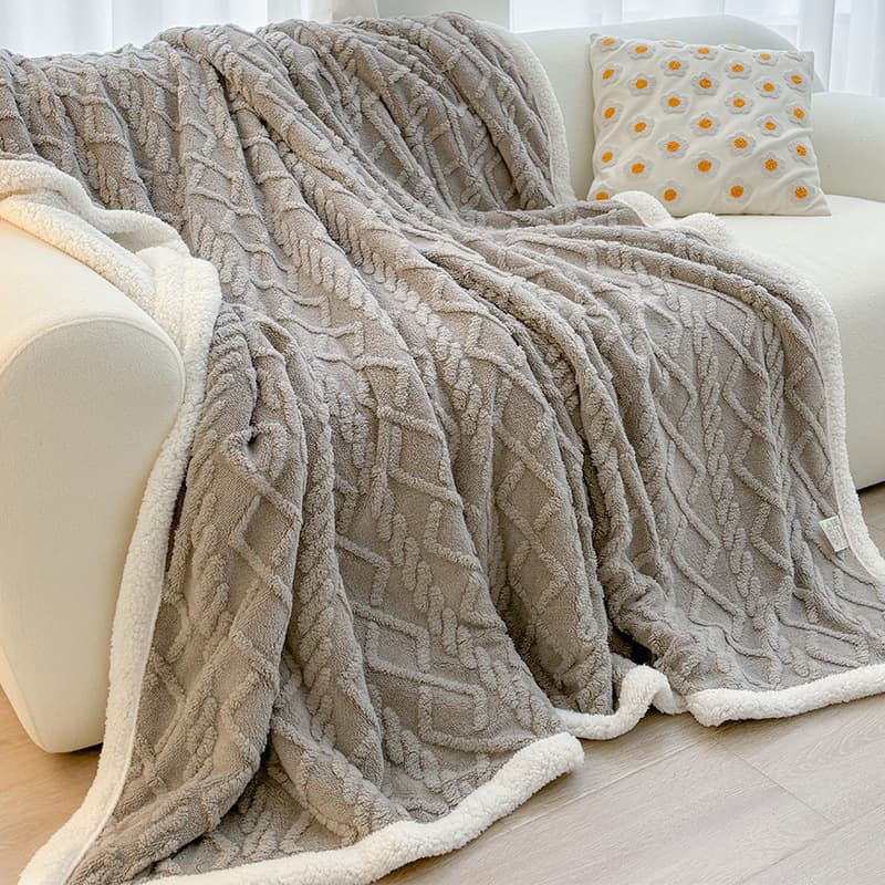 Winter taff fleece blanket thickened lamb coral velvet small blanket office nap blanket sofa blanket bed 7