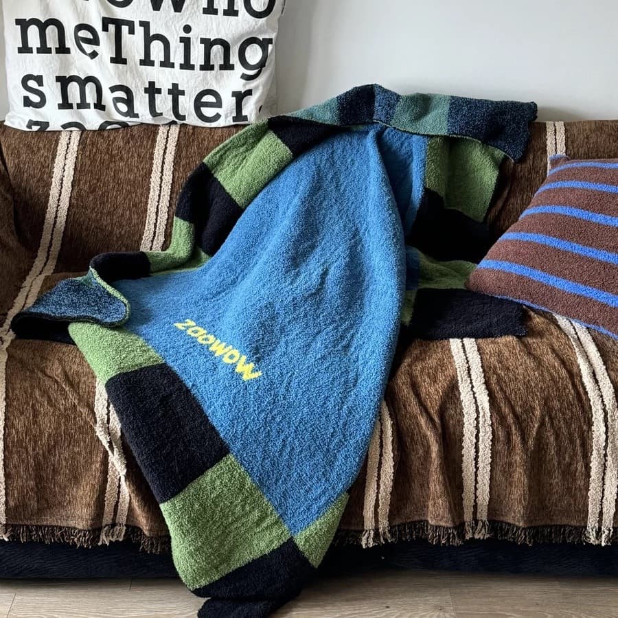 Memphis Plaid Category A Maternal and Infant Grade Half-Edge Velvet Blanket Nap Blanket Antique Style Sofa Blanket Casual Throw Blanket 1