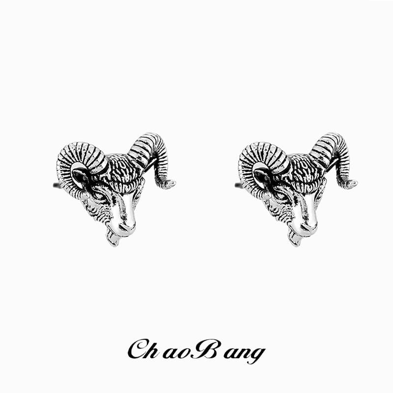Cross-border zodiac sheep earrings for men, fashionable and trendy original design magnetic ear clips for women, personalized and versatile accessories