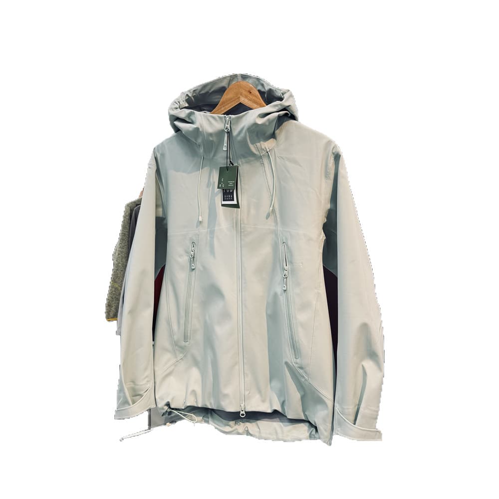 Thousand Yuan Level Replacement Fully Laminated Windproof and Water-Repellent Men's and Women's Commuting Outdoor Soft Shell Jackets 6