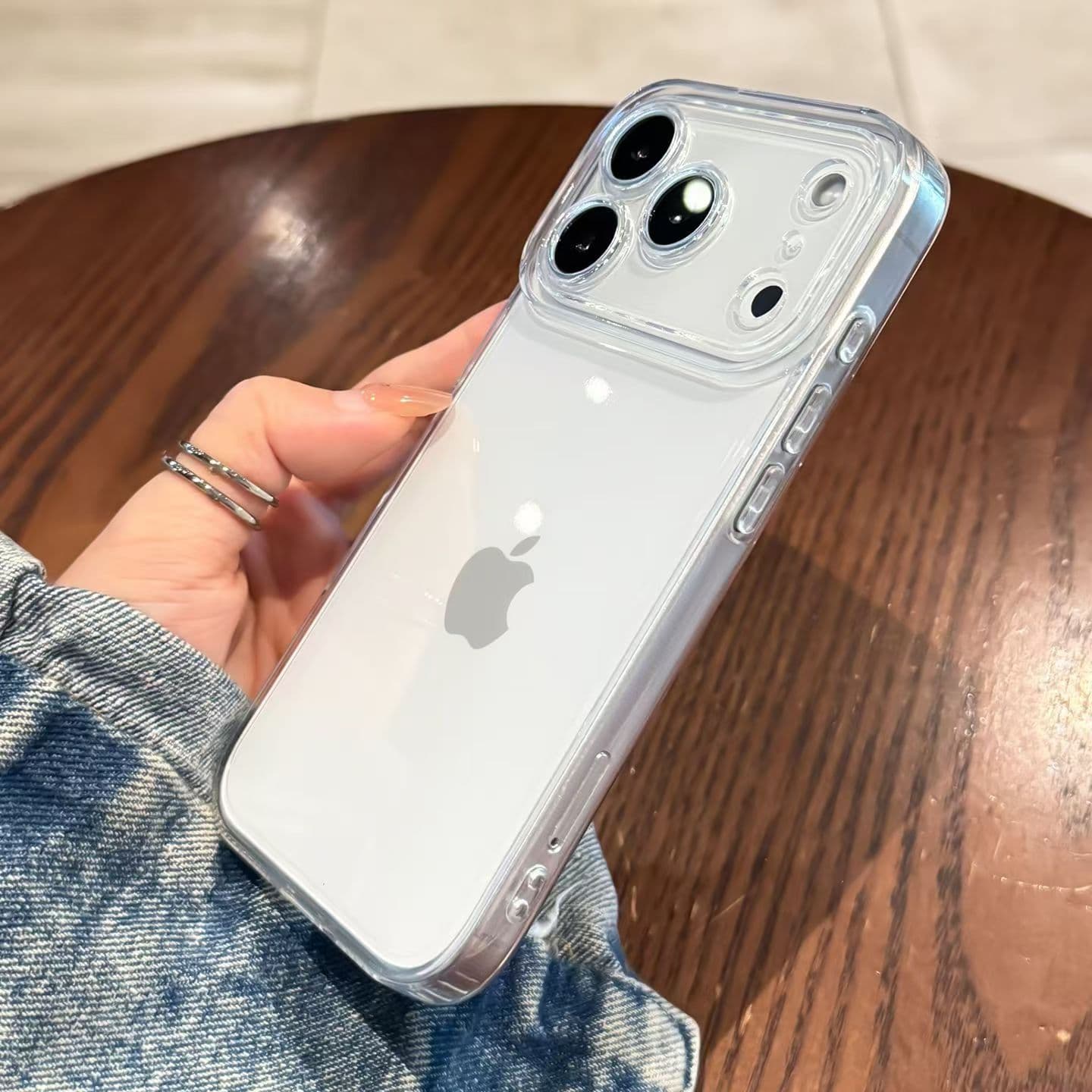 Transparent space shell suitable for iphone17promax mobile phone case apple 16e/17pro soft shell 17air simple 4