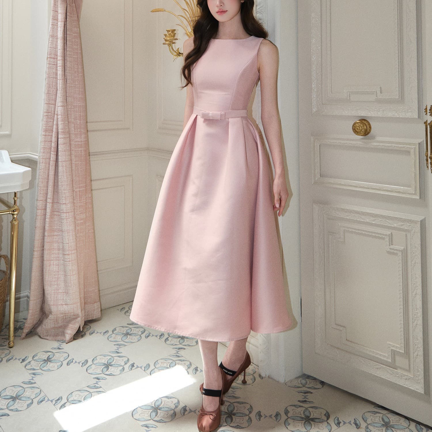 avenemen/Hepburn skirt/French waisted sleeveless dress with gold style high-end design mid-length dress 3