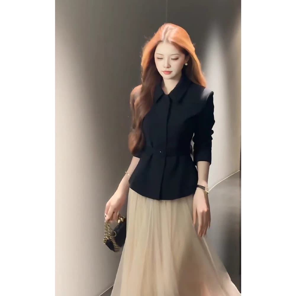 2025 Autumn Fashion Temperament New Product Hot Style Internet Celebrity Same Style French Temperament Top High Waist Half Body Slim Skirt for Women 1