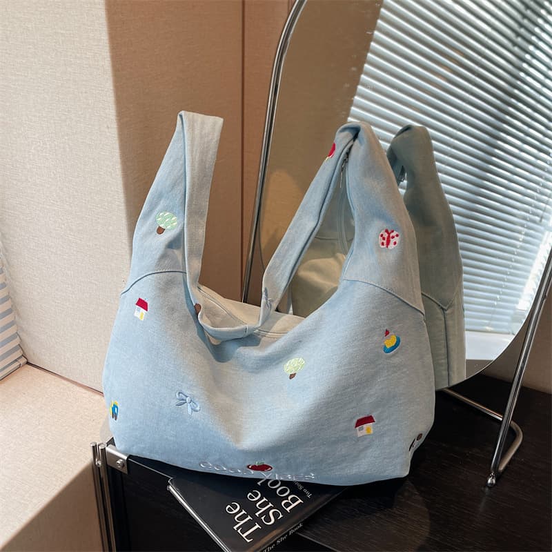 Large-capacity class canvas bag for women's literary commuter zipper bag crossbody bag versatile embroidered denim tote bag 5