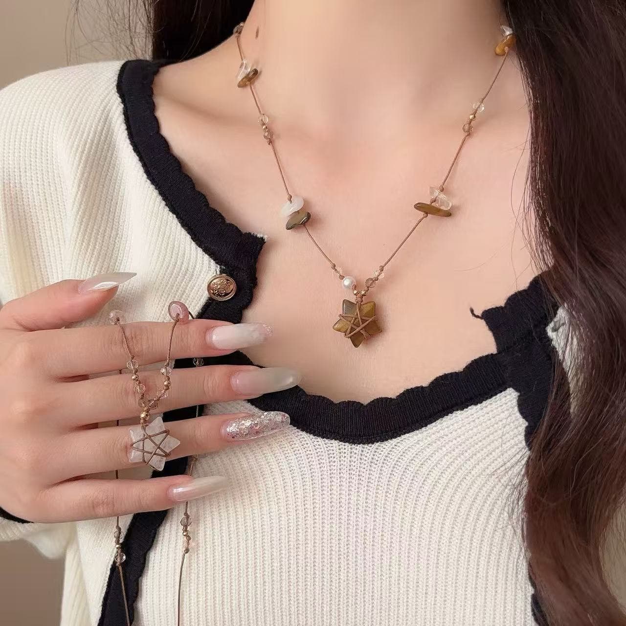 Sweet and cool braided rope crystal net pocket five-pointed star necklace pull necklace female personality fashion ins versatile clavicle chain 3