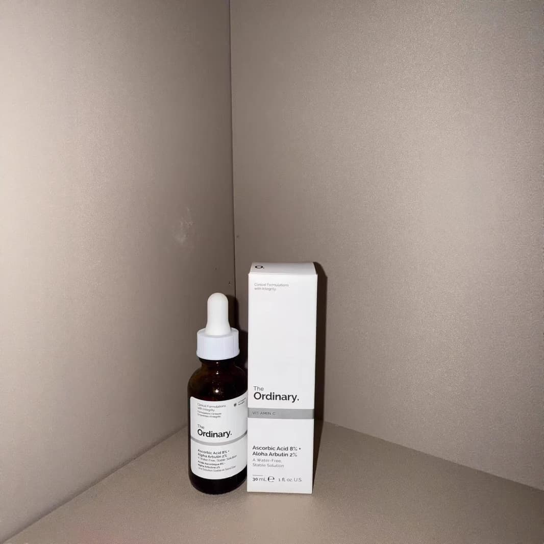 TheO30% fruit acid salicylic acid essence can be shipped from stock to improve acne marks and remove closed acne and blackheads. 5