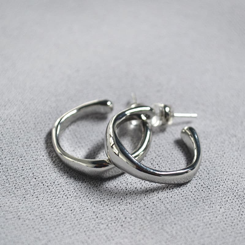 European and American niche design cold style light luxury high-end brass gold-plated irregular C-shaped 925 silver needle earrings 7