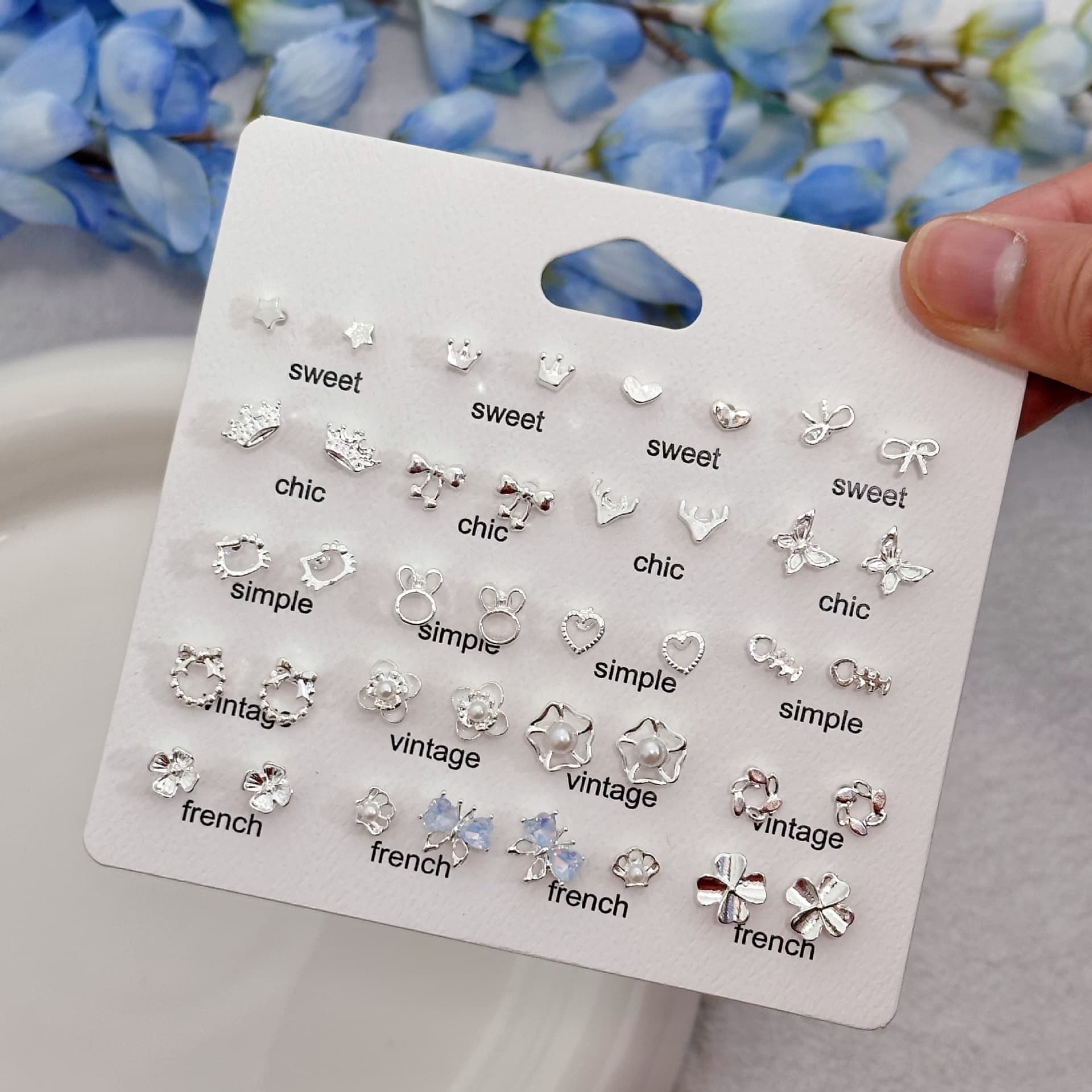 Korean version of light luxury high-end earrings with niche design and niche temperament earrings set fashionable and versatile earrings wholesale 1