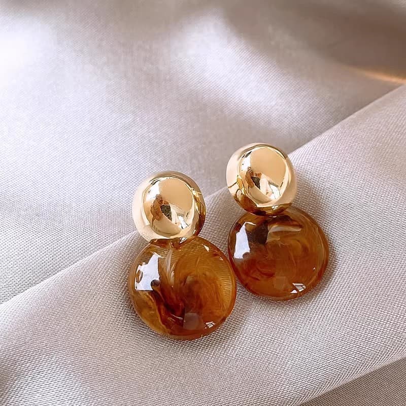 Popular Maillard retro coffee color earrings for women Hong Kong style light luxury temperament high-end earrings internet celebrity same style ear jewelry 9
