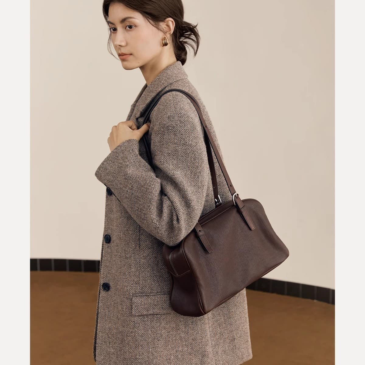 Qiuzhen Yoyo Bowling Bag Vegetable Tanned First Layer Lambskin Women's Retro Casual Large Capacity Genuine Leather Hand Shoulder Bag 3