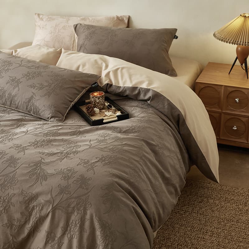 2025 new type A pure cotton brushed autumn and winter four-piece set with light luxury and high-end sense master bedroom bed sheet and quilt cover 7