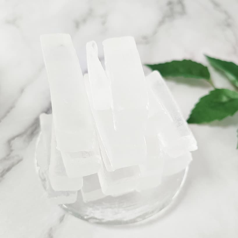 Hand soap diy soap soap natural coconut oil plant material cleansing breast milk transparent milky white soap base raw material 8