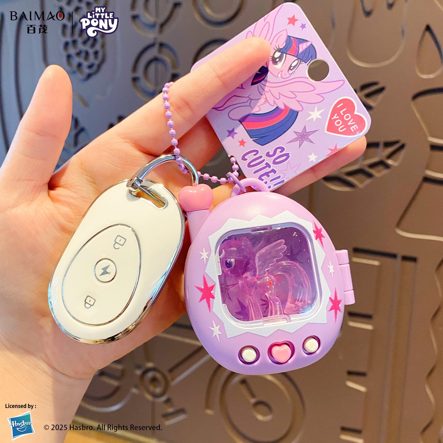 Genuine My Little Pony luminous keychain, trendy and exquisite pocket doll, night light decoration, couple's school bag pendant 4