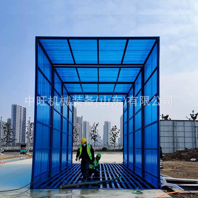 Engineering vehicle wheel washer automatically senses transport vehicle dirt and cleans semi-enclosed construction site car wash 2