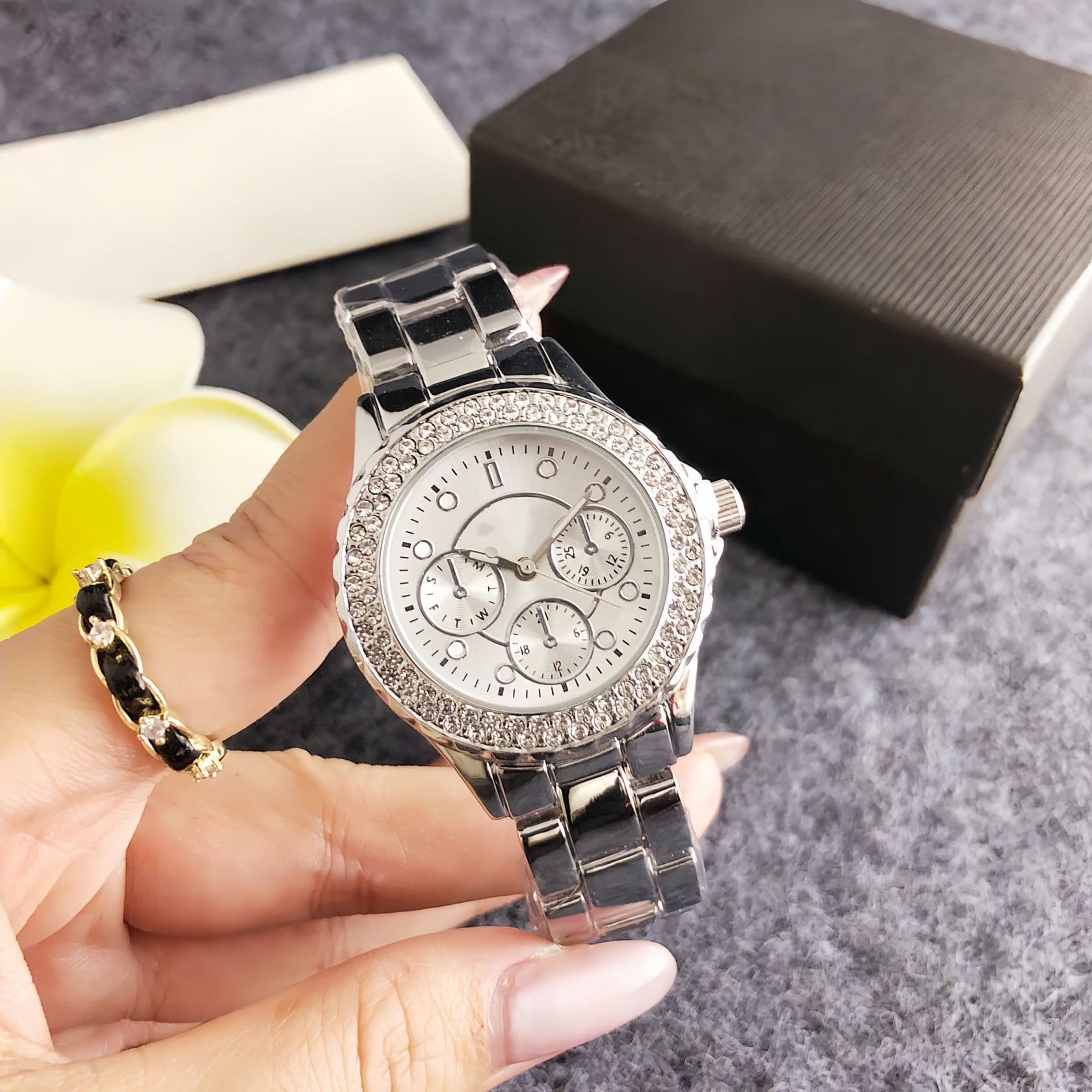 Elegant design watch, Amazon, diamond encrusted 4