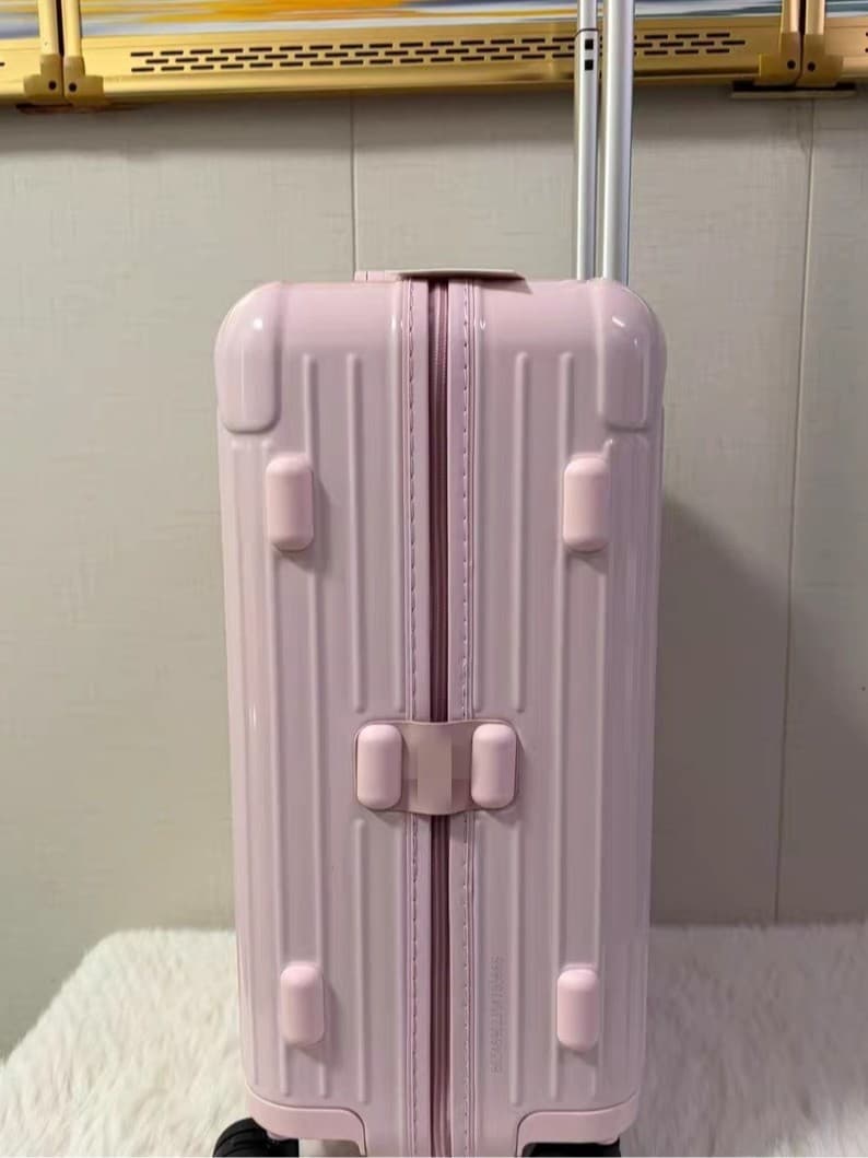 Ultra light lightweight capacious suitcase, 21 inch 4