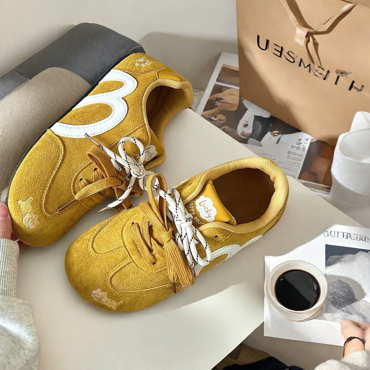 Sports shoes 2025 new versatile moral training shoes casual sports bread shoes women's moral training shoes women's sports shoes 3