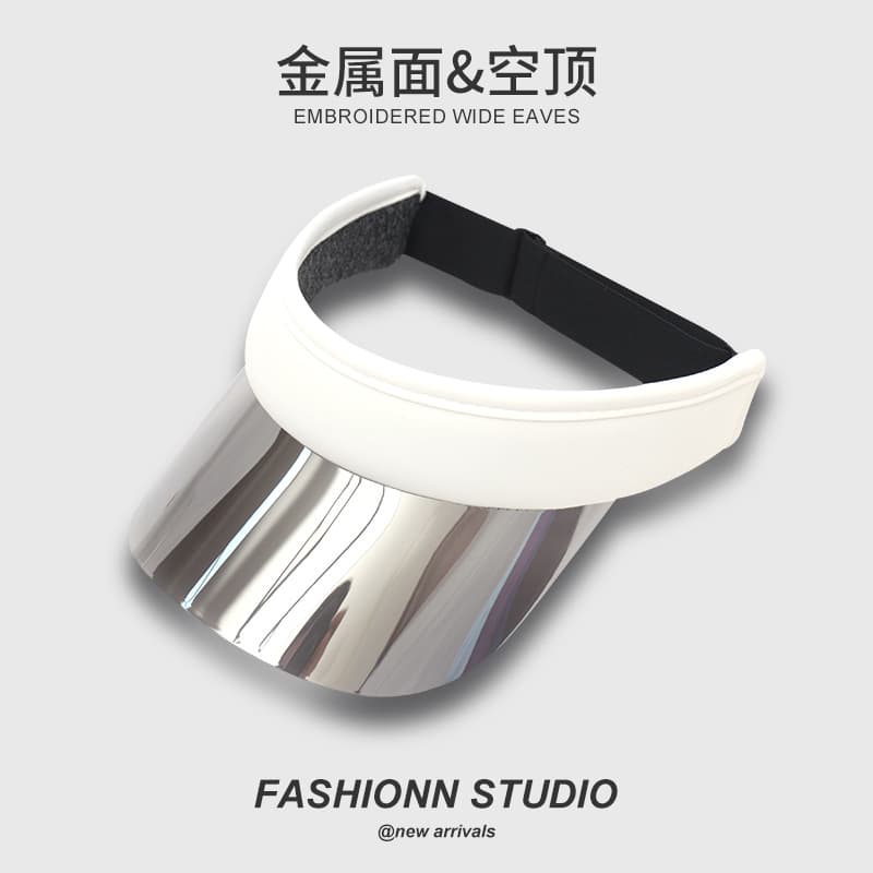 Travel summer sun hat for traveling solar-powered 3